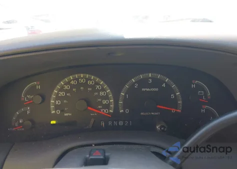 2002 Ford Expedition Xlt from USA, damaged, VIN 1FMPU16L82LA30855